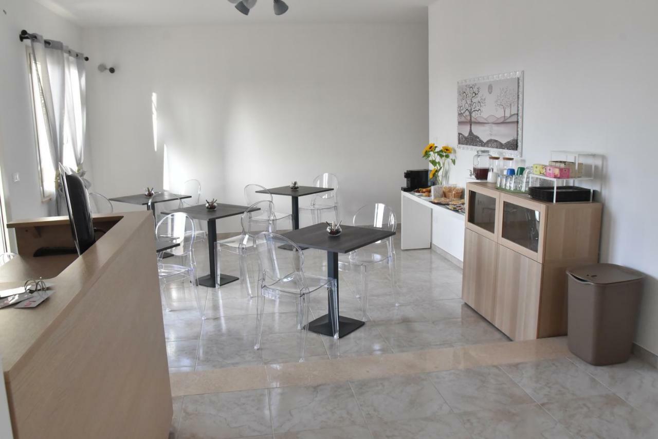 B&B Arzeria Кавалино ди Лече Екстериор снимка