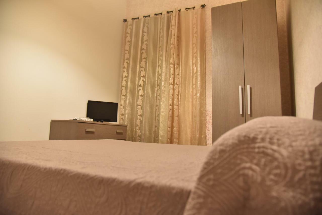 B&B Arzeria Кавалино ди Лече Екстериор снимка