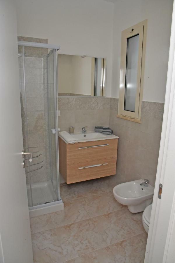 B&B Arzeria Кавалино ди Лече Екстериор снимка