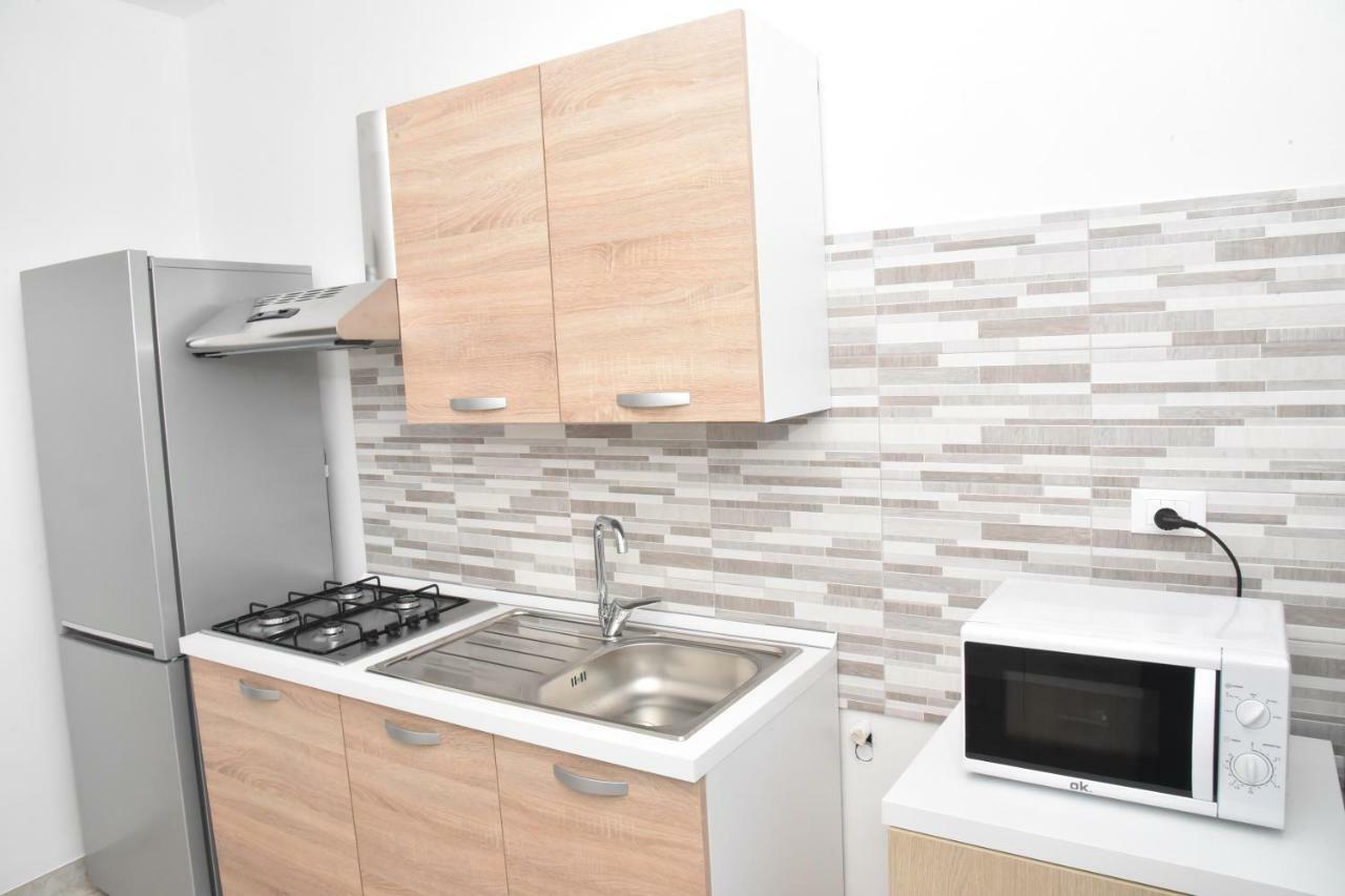B&B Arzeria Кавалино ди Лече Екстериор снимка